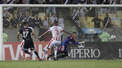 Photo of Vasco vence Bangu no Maracanã e decidirá Taça Rio com o Flamengo