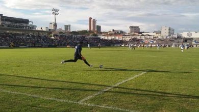 Photo of Gol nos acréscimos não tira risco de rebaixamento do Treze