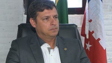 Photo of Prefeito de Cabedelo, Vitor Hugo, anuncia saída do União Brasil