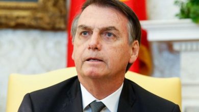 Photo of Bolsonaro anuncia salário mínimo de R$ 1.100,00 para 2021