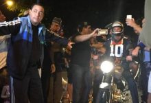 Photo of Bolsonaro passeia de moto por cidade do litoral de São Paulo em feriado de descanso