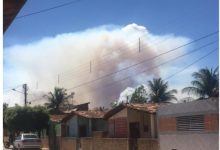 Photo of VÍDEO: Bombeiros combatem incêndio em Serra Grande e outros 3 municípios