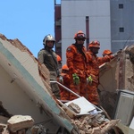 Photo of Prédio de 7 andares desaba em Fortaleza; uma pessoa morreu…