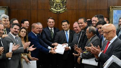 Photo of Nova proposta de Bolsonaro pode acabar com 7 municípios do Vale:  Santana de Mangueira, Pedra Branca, Santa Inês, Catingueira, Emas, Serra Grande e Curral Velho.