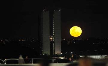 Photo of Atenção supersticiosos: sexta-feira 13 será de lua cheia