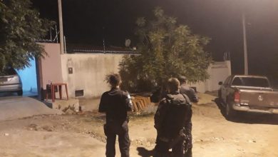 Photo of Cinco bandidos invadem casa em Caicó, trocam tiros com a polícia e morrem no confronto