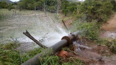 Photo of Vazamento causa interrupção no abastecimento da cidade de Itaporanga. Veja!