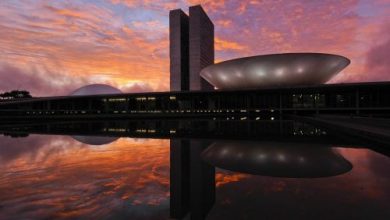 Photo of Senado aprova socorro aos estados e municípios de R$ 120 bilhões com congelamento de salários