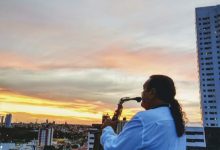 Photo of Coronavírus: após 20 anos de bolero em praia da PB, Jurandy do Sax se apresenta em rede social