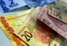 Photo of Governo Federal propõe salário mínimo de R$ 1.147 em 2022