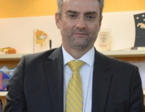 Photo of Bolsonaro indica Rolando Alexandre de Souza para chefiar PF