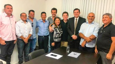 Photo of Senador Veneziano atende pedidos do deputado estadual Taciano Diniz e garante recursos extras para a saúde de Itaporanga, Piancó, Diamante, Conceição, Emas, Coremas e outras cidades do sertão