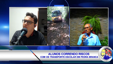 Photo of ASSISTA: Motorista relata a precariedade nos ônibus escolares de Pedra Branca.”Por não ter farol já cheguei a usar  lanterna do celular “.