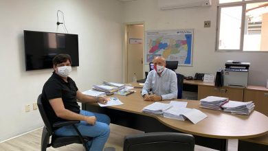 Photo of Deputado estadual Taciano Diniz tem reunião com secretário de saúde do estado para melhorias da saúde no sertão, em especial para o Vale do Piancó.