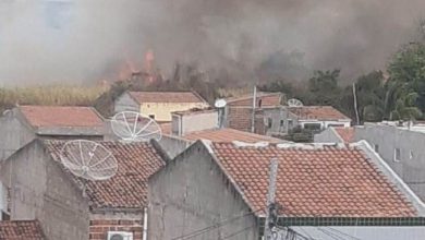 Photo of Incêndios assustam população de Itaporanga ; veja vídeos