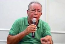 Photo of Polêmica: em vídeo, prefeito de Catingueira chama adversários de “palhaços”