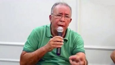 Photo of Polêmica: em vídeo, prefeito de Catingueira chama adversários de “palhaços”