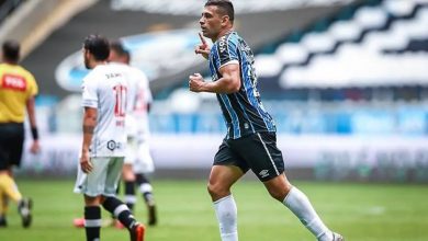 Photo of Grêmio goleia na Arena, entra no G-4 e aumenta crise do Vasco