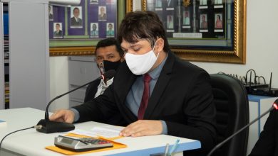 Photo of Samuel Carnaúba toma posse como novo prefeito de Curral Velho