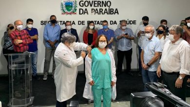 Photo of Coronavírus: Enfermeira do Complexo Clementino Fraga é a primeira paraibana vacinada contra à doença no Estado