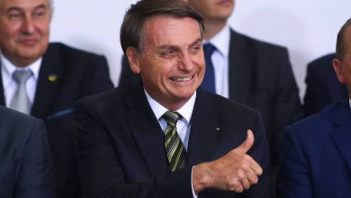 Photo of “Vamos meter o dedo na energia elétrica”, garante Bolsonaro