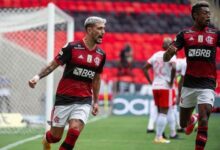 Photo of Flamengo vence Internacional e fica perto do bicampeonato brasileiro