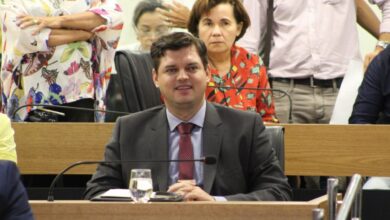 Photo of Dois requerimentos de autoria do deputado Taciano Diniz são aprovados na ALPB