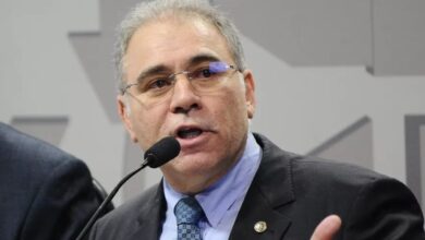 Photo of Bolsonaro escolhe médico Marcelo Queiroga para substituir Pazuello na Saúde