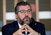 Photo of Ernesto Araújo pede demissão do cargo de ministro das Relações Exteriores