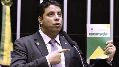 Photo of Urgência de projeto que acaba supersalários aguarda votação há 600 dias na Câmara