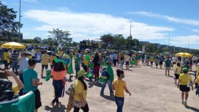 Photo of Religiosos protestam na Esplanada contra decisão do STF sobre cultos