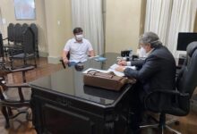 Photo of Deputado Taciano Diniz consegue  do governo inclusão de garis como prioridade na vacinação na PB