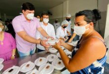 Photo of Ao lado do deputado Taciano Diniz, prefeito de Cabedelo inaugura primeiro restaurante popular da cidade