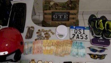 Photo of Operação policial apreende drogas, dinheiro e recupera moto roubada no Vale do Piancó