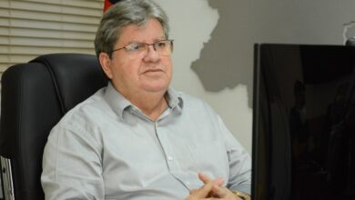 Photo of João Azevêdo homenageia João Pessoa no dia do seu aniversário: “Uma cidade para todos e todas”