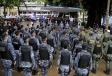 Photo of Associação diz que PMs seguirão Exército em caso de ‘defesa interna’: “Nosso laço com o exército é indissolúvel e não está sujeito a nenhum governador”