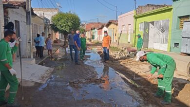 Photo of Secretaria de Infraestrutura de Itaporanga realiza recuperação de calçamentos de várias ruas