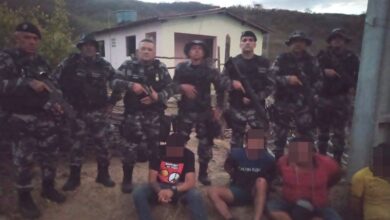 Photo of Polícia Militar prende suspeitos de envolvimento em homicídios no Vale do Piancó