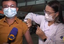 Photo of Jornalista supera aicmofobia e toma primeira dose de vacina contra Covid-19