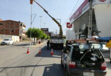 Photo of Prefeitura de Itaporanga  faz manutenção na iluminação nas ruas e   bairros, na cidade com reposição de  lâmpadas