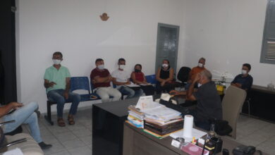 Photo of Prefeito Divaldo Dantas recebe representantes da igreja católica de Itaporanga para tratar do  projeto  de arborização que será implantado no Cristo Redentor