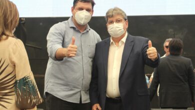 Photo of Deputado Taciano participou ao lado do governador João Azevedo na solenidade de autorização de asfaltamento de ruas  em 85 municípios paraibanos