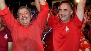 Photo of *Luciano Cartaxo se filia ao PT e afirma: “essa eleição será um” de águas e só Lula pode vencer a fome, a miséria e melhorar a vida do povo