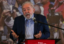 Photo of Lula tem três vezes mais o dinheiro de Bolsonaro para gastar na campanha