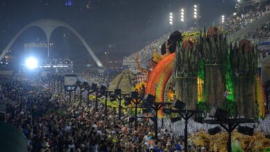 Photo of Comitê científico aprova carnaval no Rio e vacinação em crianças