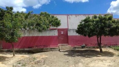 Photo of Com escola deteriorada, alunos de comunidade quilombola, em Diamante, não iniciam ano letivo