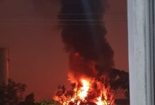 Photo of Incêndio atinge fábrica de calçados em Santa Rita; bombeiros tentam controlar as chamas