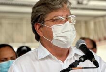 Photo of Próximo decreto deverá autorizar liberação do uso de máscaras por município, diz João Azevêdo