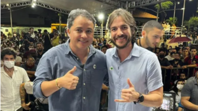 Photo of Efraim fecha aliança com Pedro: “Não aceitamos dobrar o joelho”