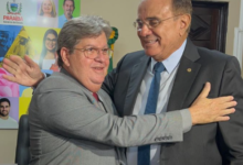 Photo of João reassume Governo da Paraíba e salienta equilíbrio na relação entre os poderes